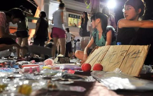 女人出轨被扫地出门,离婚后靠卖丝袜年赚80万,这也太牛了